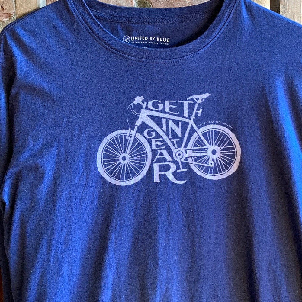 United By Blue men’s M long sleeve T-shirt.